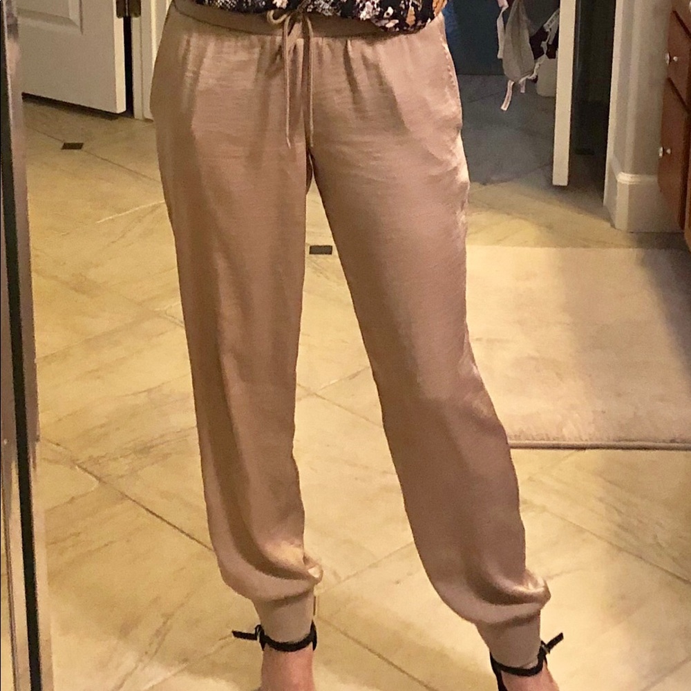 BCBG JOGGERS - Picture 1 of 6